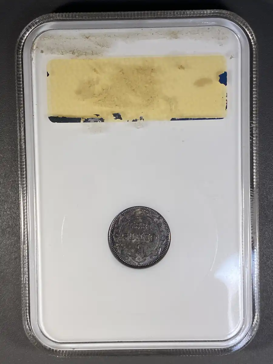 NFLD-5c-1882-H-In-Very-Old-NGC-Holder