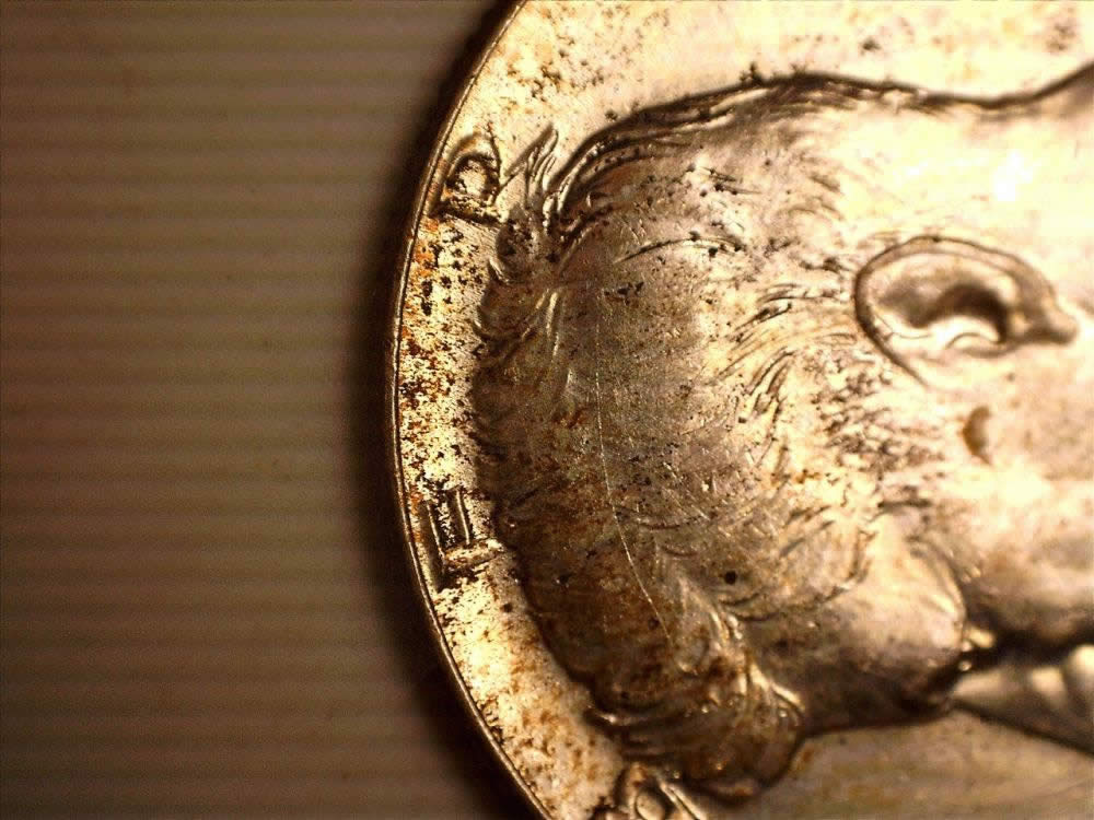 1967-P-Half-Dollar-Die-Breaks?