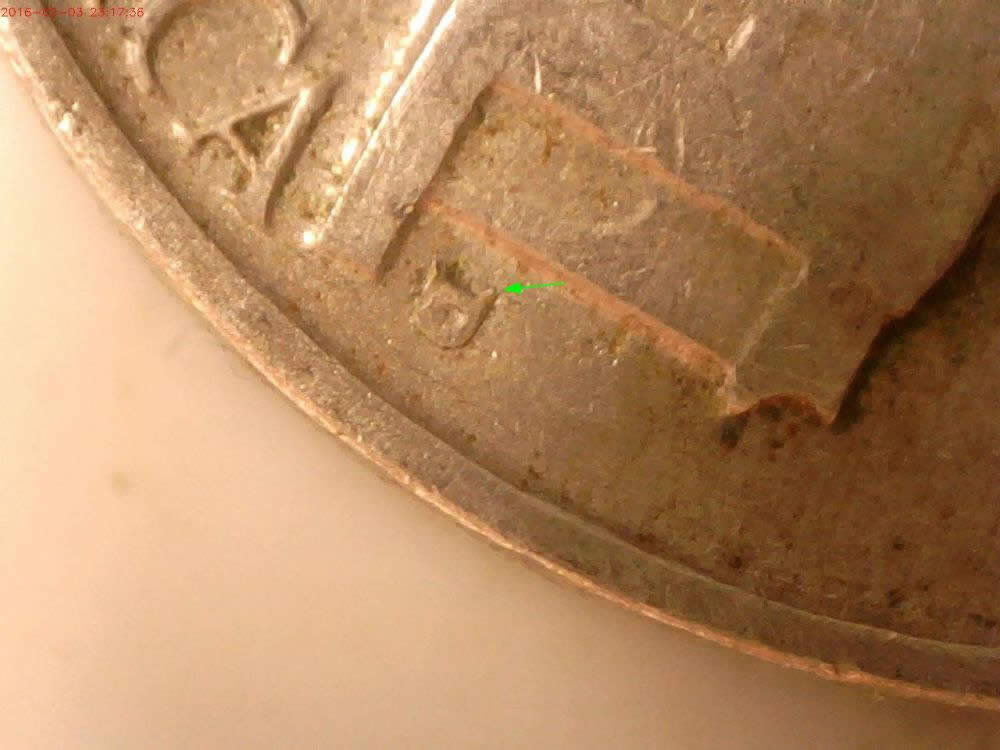 1952-D--RPM-With-Split-Serif-And--Bar-Inside-M/M