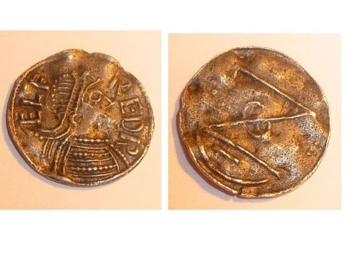 Coin-Or-Fantasy-Piece?-|-Replica-Alfred-The-Great-Penny