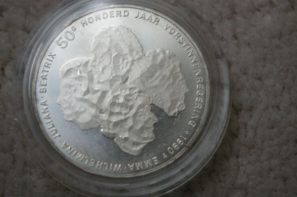 50-Gulden-1990-Netherlands-Overstrike?