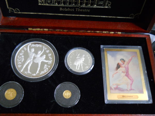 Rare-Russian-Ballet-Coin-Set-With-Original-Box-And-Book.