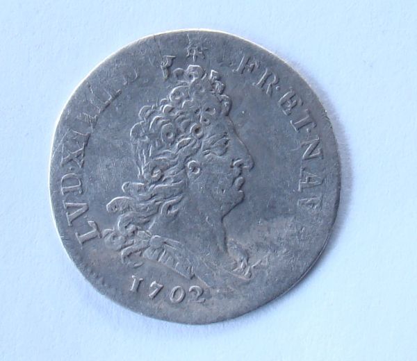 France-1/16-Ecu-/-5-Sols-1702-?-Variety?