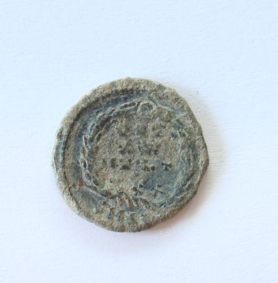 2-Unknown-Late-Roman-Coins-Same-Emperor?