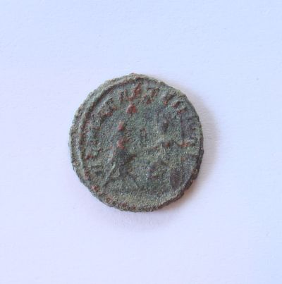 Follis-Of-An-Woman-Emperor?-Unknown?
