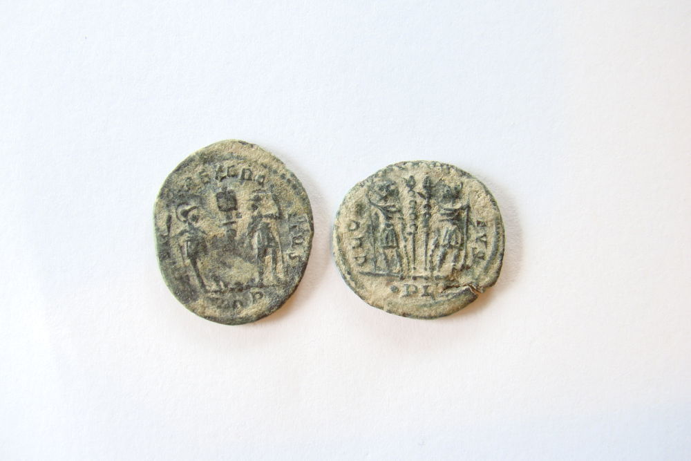 2-Roman-Follis-From-Constantine