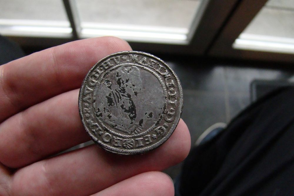 Unknown-German-Coin-1533-?