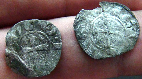 2-Crusader-Pieces-Baldwin/Hugh-Or-Lusignan?