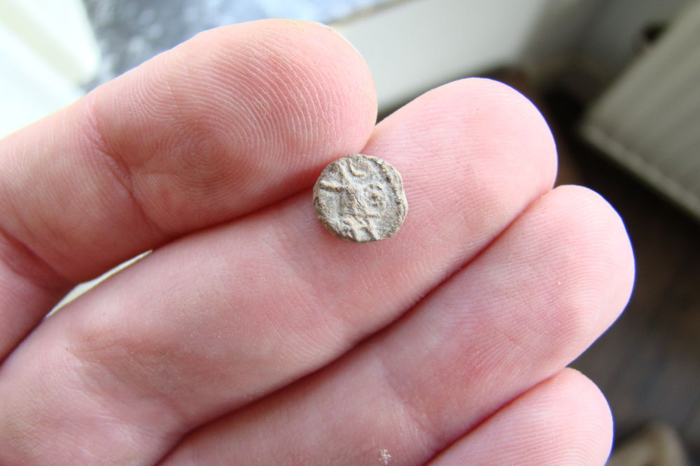 Unknown-Vandals-Coin-6th-Century