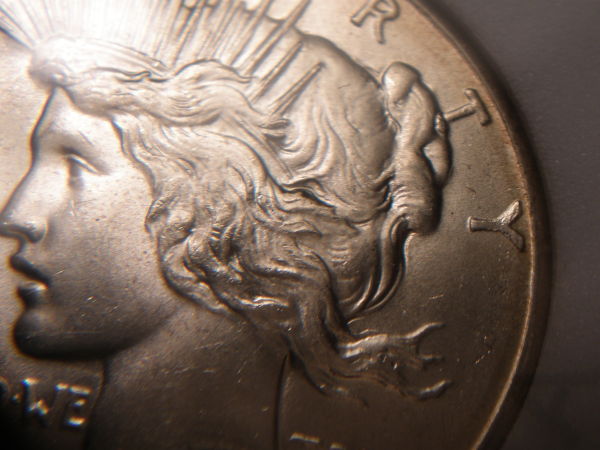 Help-With-1928-P-Key-Peace-Dollar-Grading?