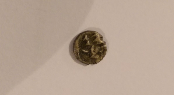 Help-Me-ID-This-Coin-Dump-Please.