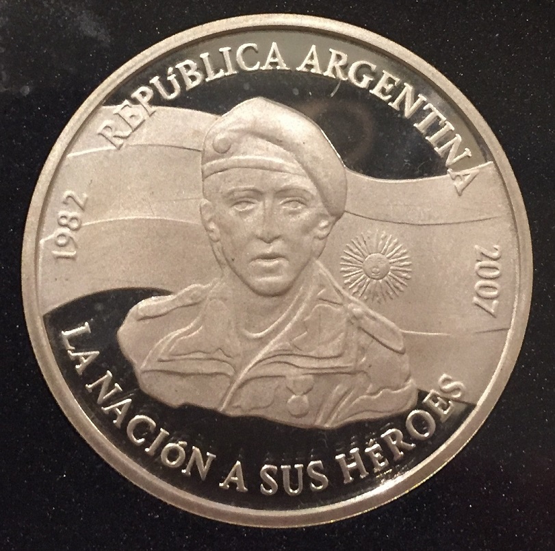 Argentina-Commemorative-Coin-For-25th-Anniversary-Of-The-Falklands-War.