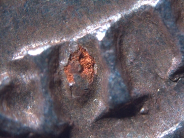 Anceint-Coin-Microscopy