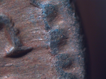 Anceint-Coin-Microscopy