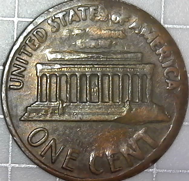 Possible-Partial-Collar-On-1969-Penny