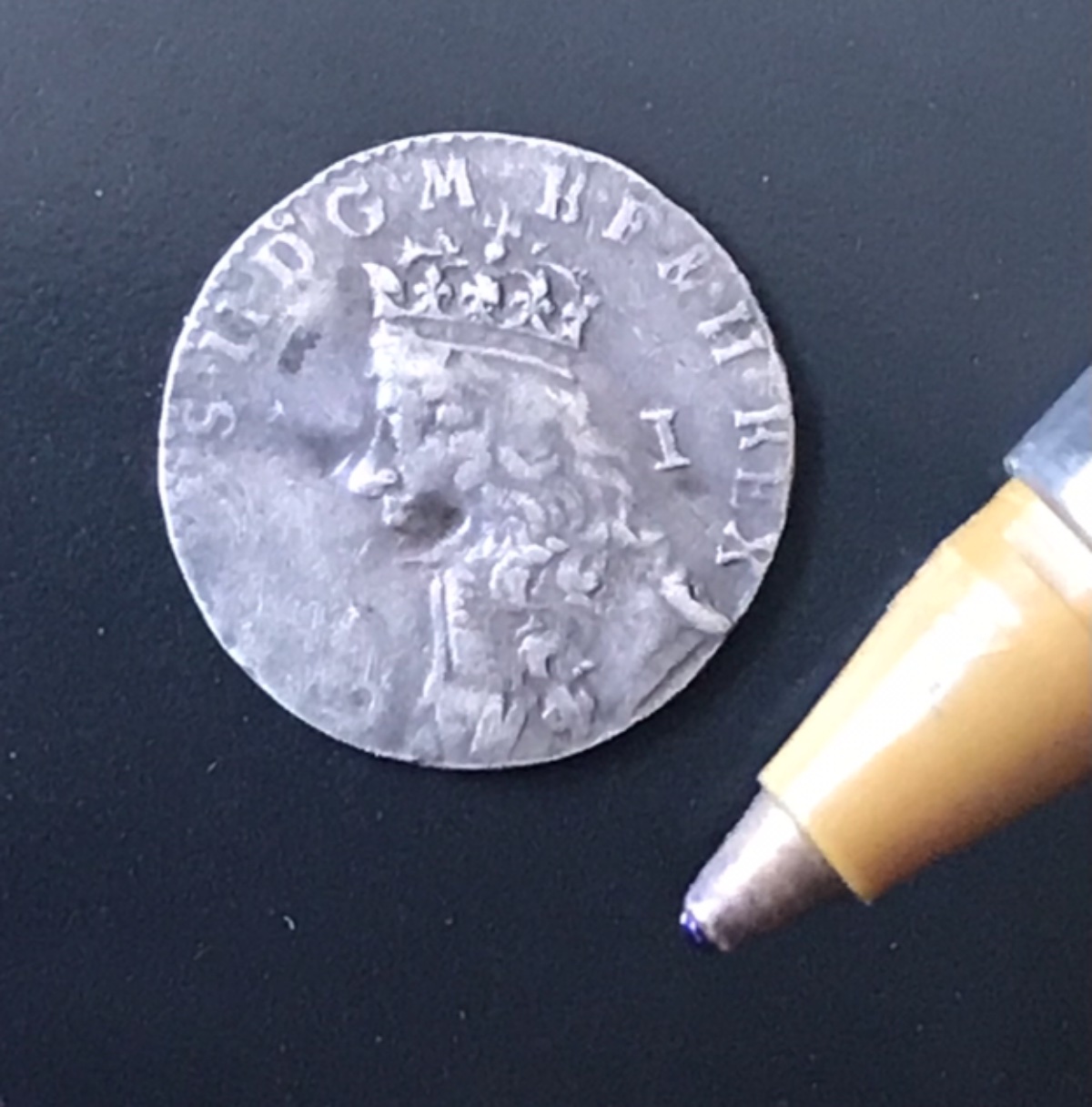 Very-Small-Coin-Any-Infos-Please