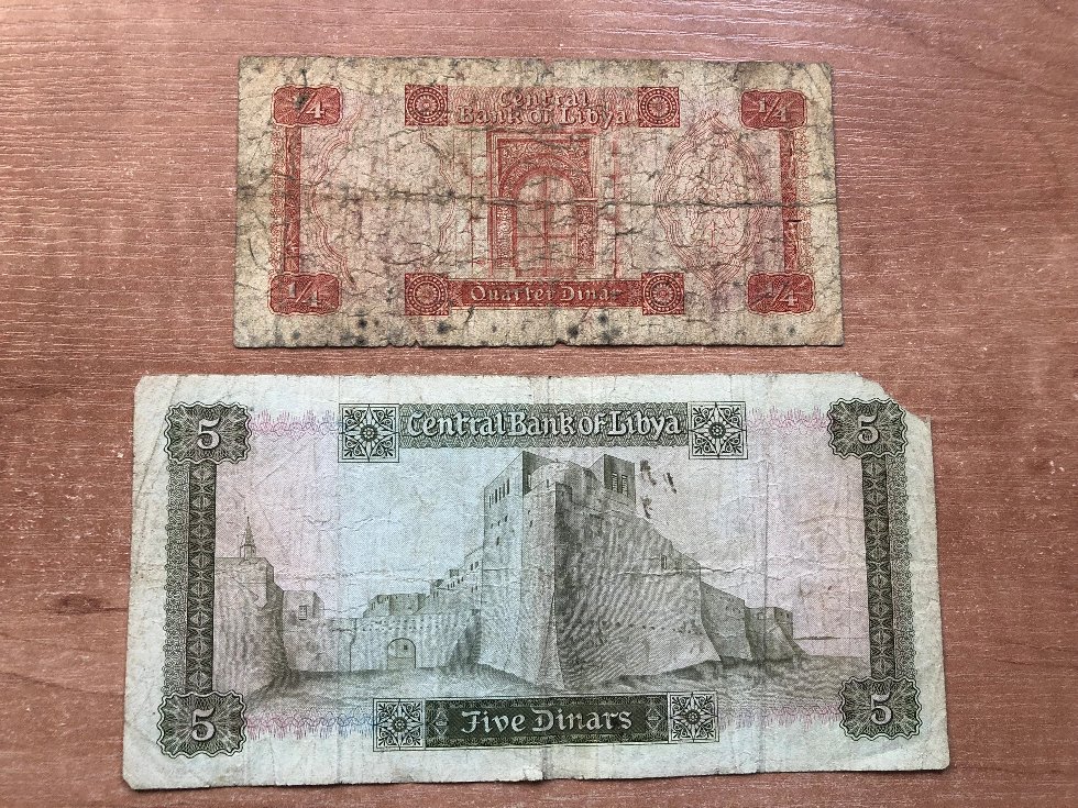 Please-Help-With-2-Libyan-Banknotes