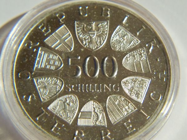 What-Is-This?-1983-Austrian-500-Schilling-Johannes-Paul-II