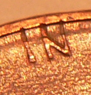 1988-D-LMC.-Notching-Above-Some-Lettering/Die-Crack-Near-MM?