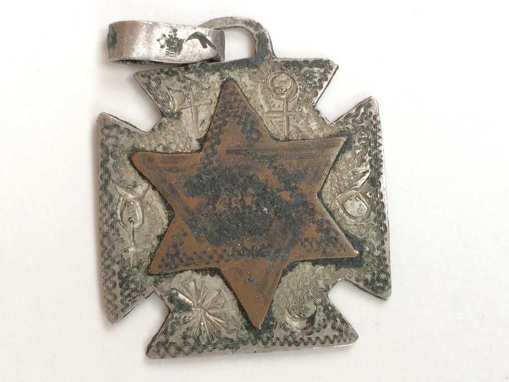 Old-Medals-Found-In-Attic...not-Sure-What-They-Are?