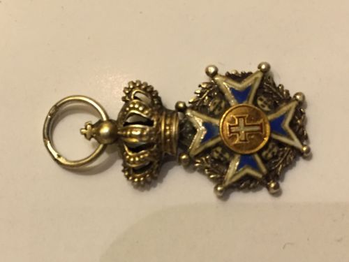 Need-Help-Identifying-French-Medal