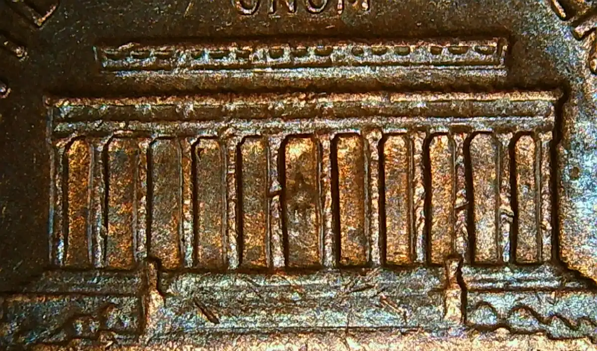 1969-D-Lincoln-Memorial-Penny-Possible-Lamination-Error-Or-PMD?-Obverse