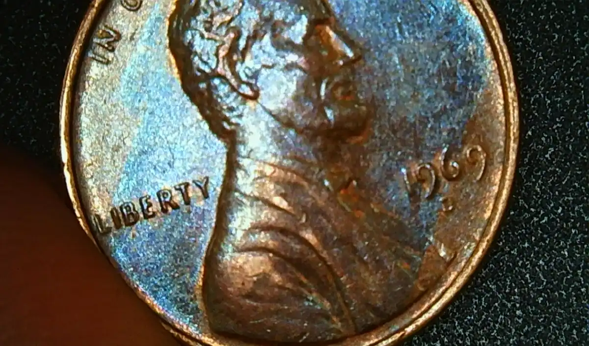 1969-D-Lincoln-Memorial-Penny-Possible-Lamination-Error-Or-PMD?-Obverse