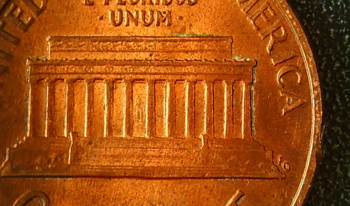 199?-Lincoln-Memorial-Cent-Struck-Through-Grease?