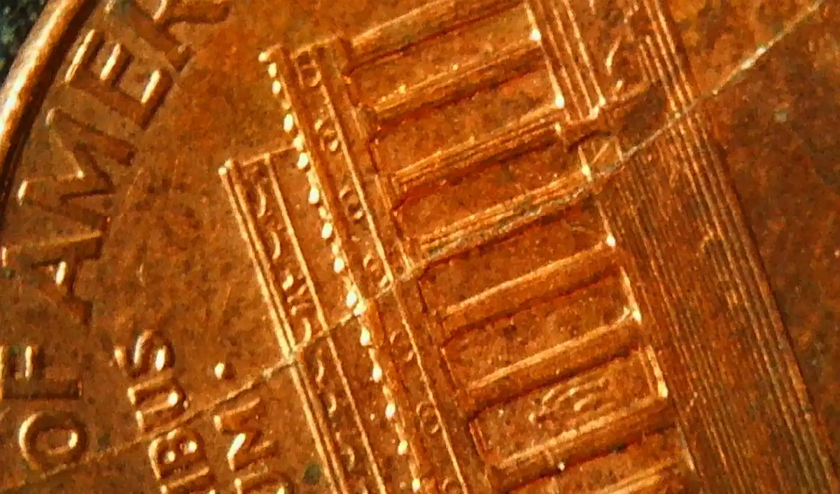 1998-P-LMC-Reverse-Bisecting-Rim-To-Rim-Die-Crack