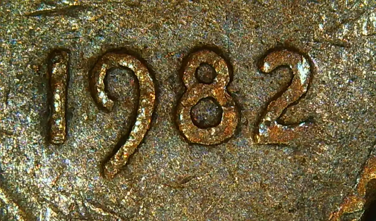 1982-LD-LMC-Strike-Weakness-Top-Reverse-Slightly-Obverse-Base-Right-Of-Lincoln