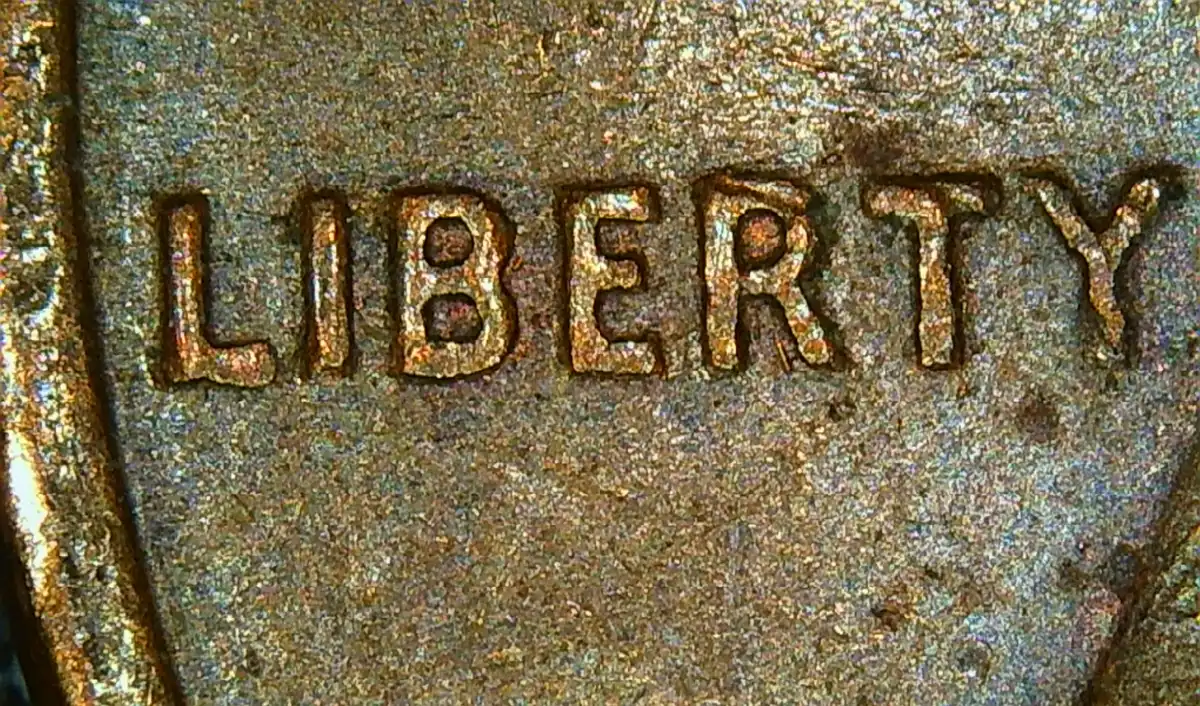 1982-LD-LMC-Strike-Weakness-Top-Reverse-Slightly-Obverse-Base-Right-Of-Lincoln