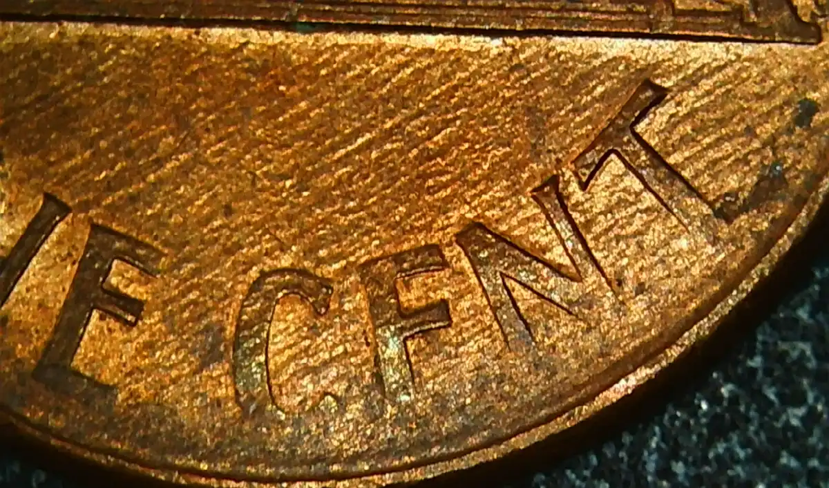1992-P-LMC-Obverse-Top-Right-Missing-Words-