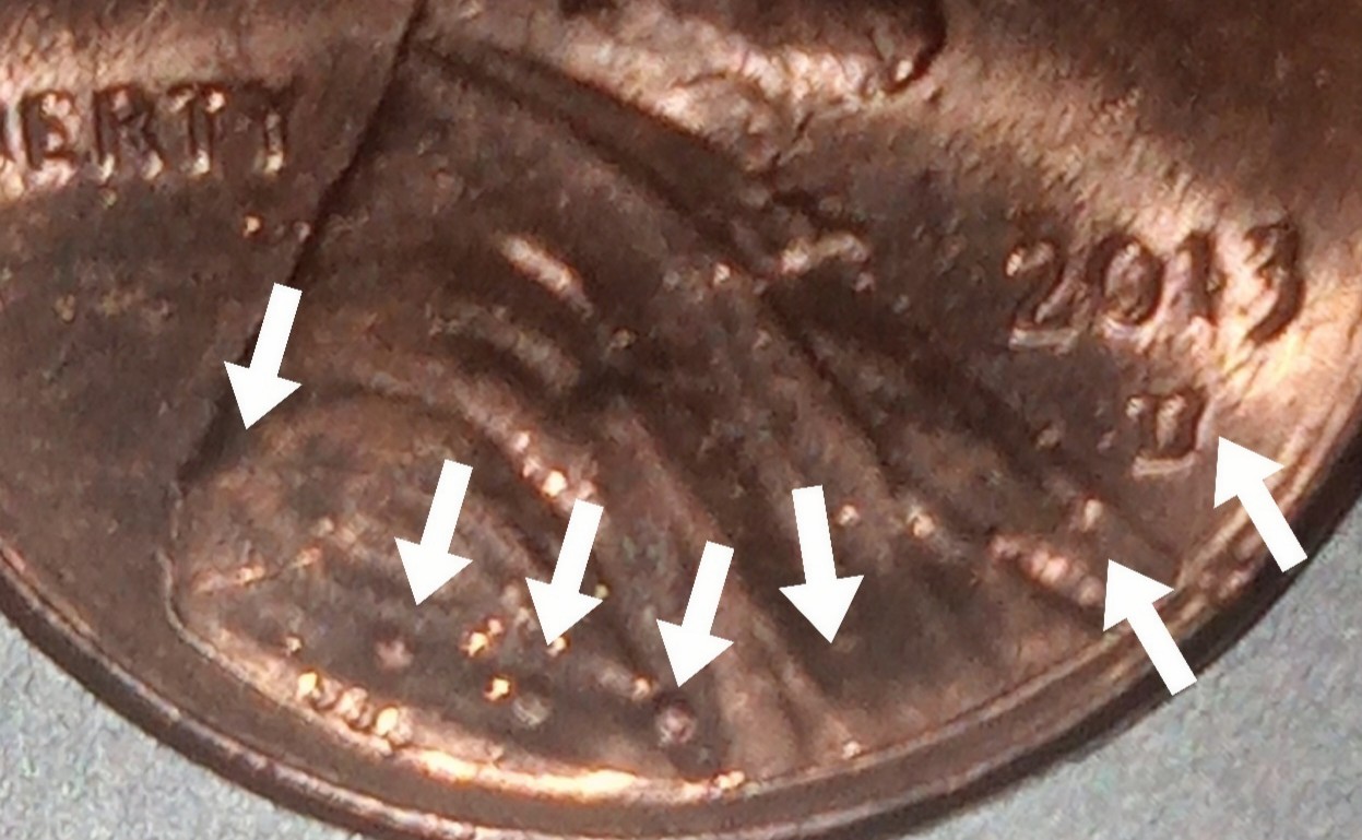 Weird-Dots---Circulated-2013-D-Mint-Possible-Error---Maybe-A-3-D