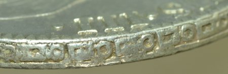 A-New-Type-Portrait-Counterfeit/Forgery