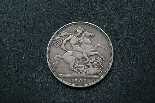 Silver-1889-Crown-Very-Collectable-Grade