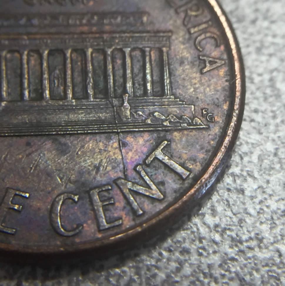 1995-LMC-Large-Reverse-Die-Crack