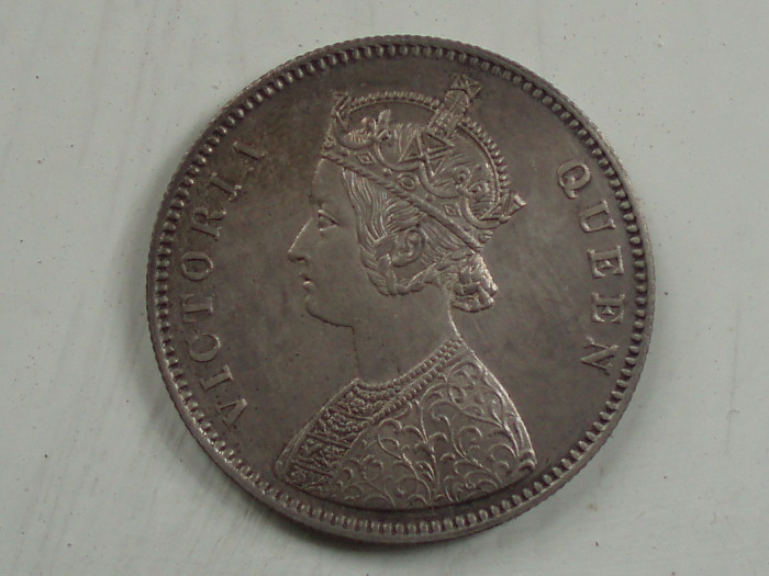 India-1862-1Rupee---Which-Variant?