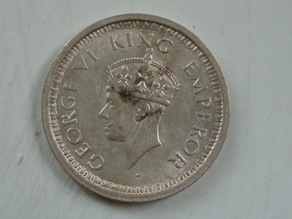 Id,-Grade-And-Valuation-On-1944-Rupee