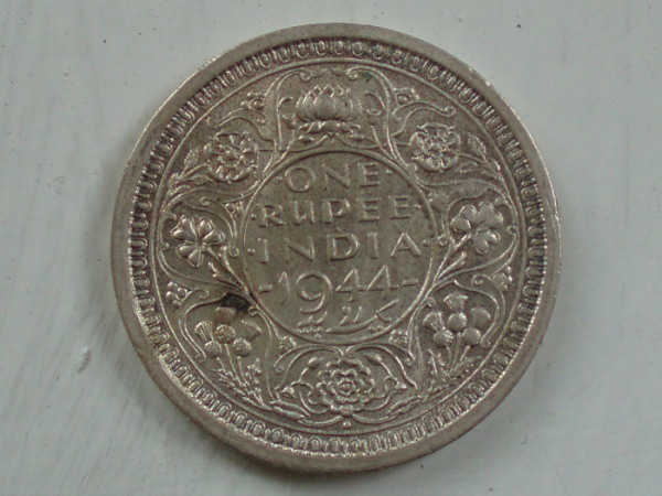 Id,-Grade-And-Valuation-On-1944-Rupee