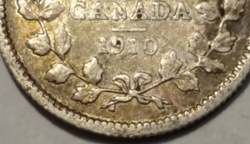1910-Canada-5-Cents---Pointed-Or-Rounded-Leaves?