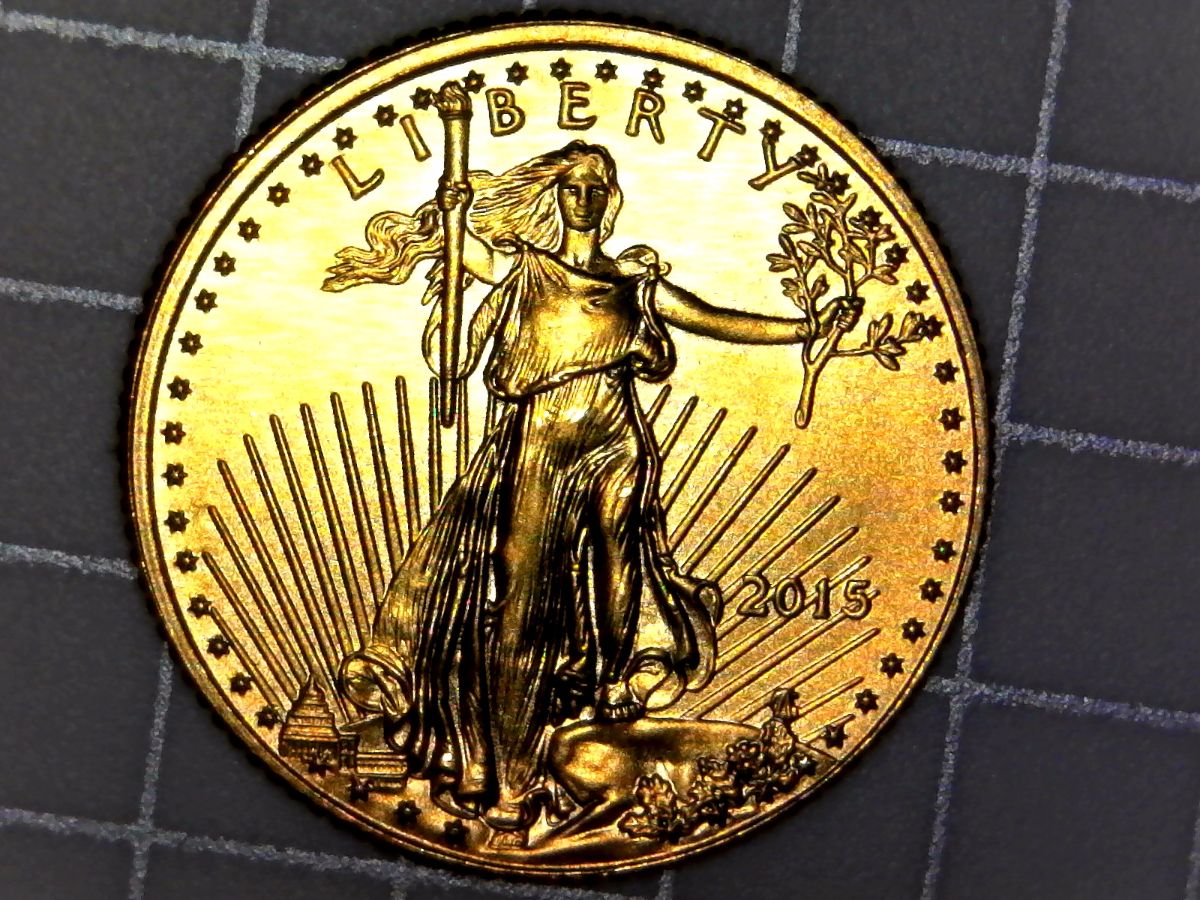 2015-$5-American-Golden-Eagle-Error?