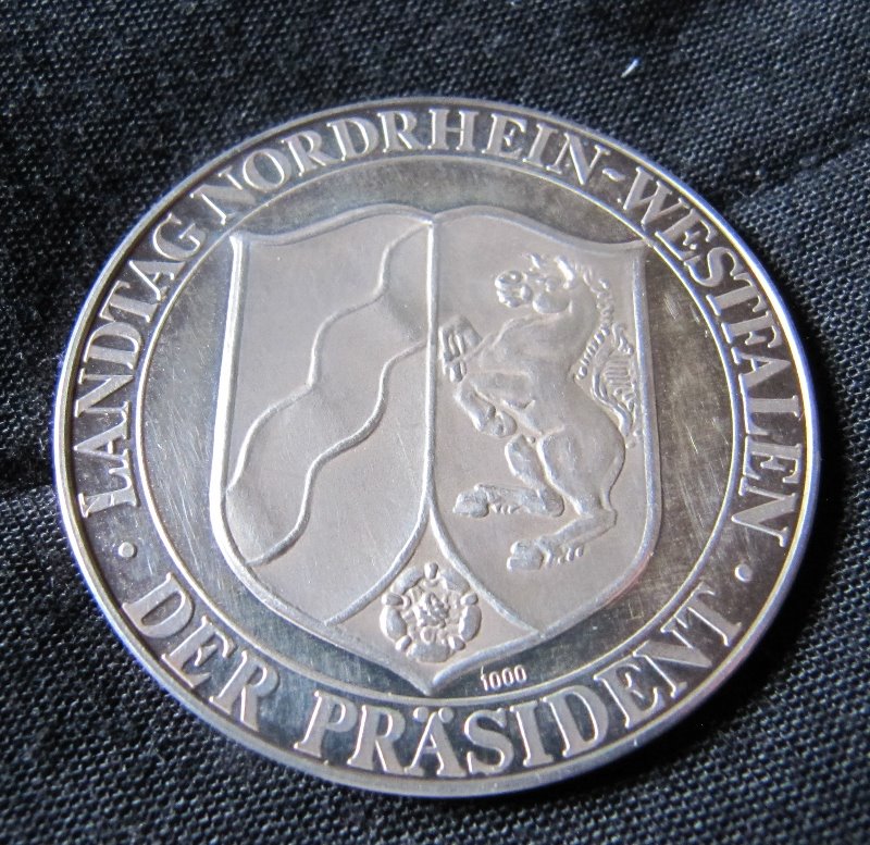 Germam-Solid-Silver-Coin-1988-Cant-Identify