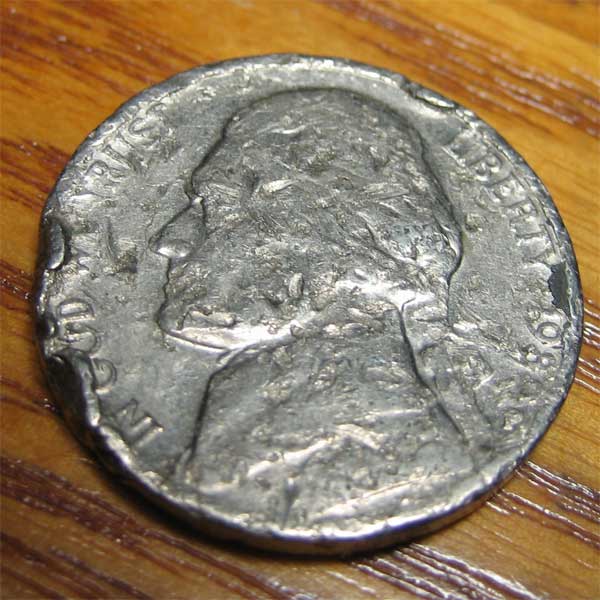 Beat-Up-Nickel