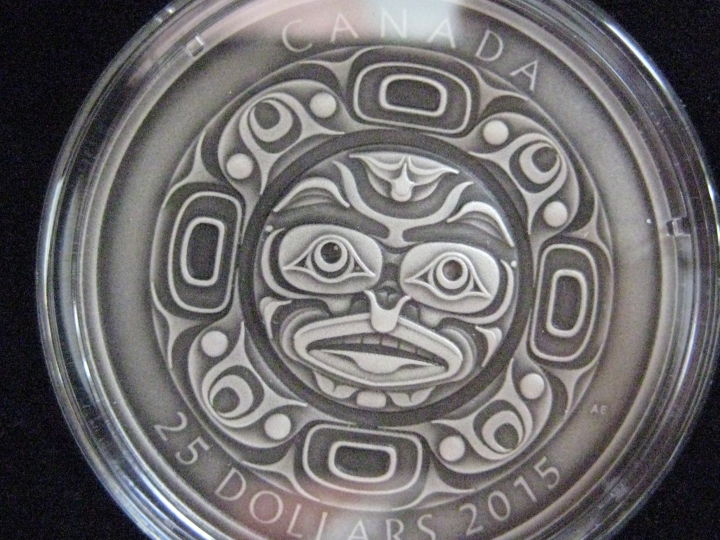 2015-Ultra-High-Relief-3-Coin-Set-Singing-Moon-Mask