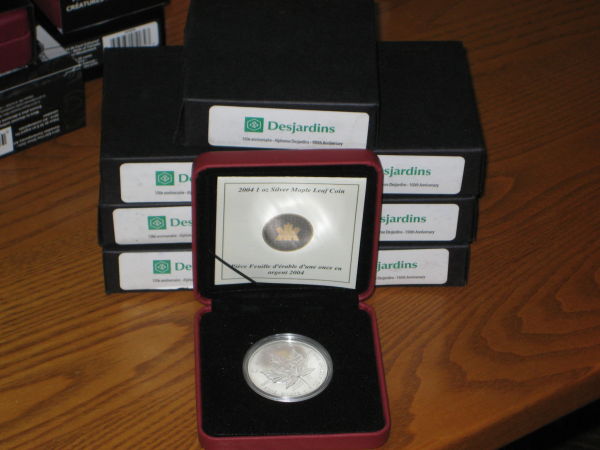 2016-Silver-Maple-Leaf-Privy-Coins