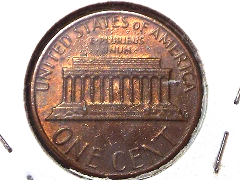 1982-D-One-Cent-With-Very,-Very-Long-Die-Scratch