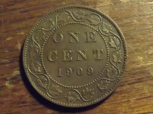 In-Edward-Cents-Are-There-Or-Are-There-Not-2-Different-9's?-Please-See-Pics