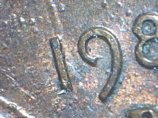 Better-Pictures-,1982-D-Cent-With-Full-Length-Scratch