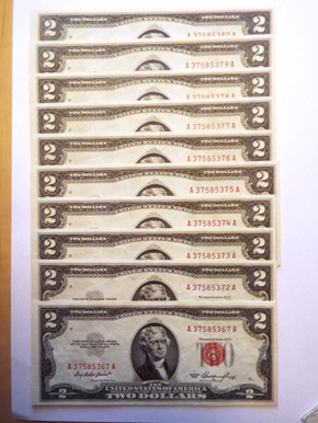 Long-And-Short-1953-$2-Bills.--Differences-Between-Two-Consecutive-Bills.