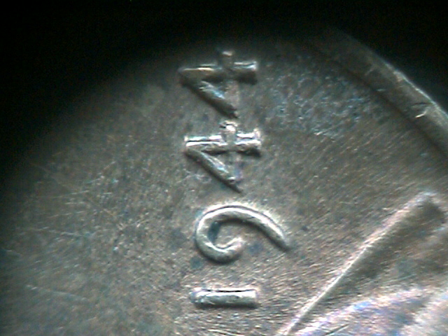1944-Wheat-Cent-3-Between,-The-The-1944-Can-It-Be-An-Erro